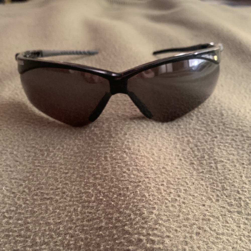 GUC Nemesis kc z87+s black safety sunglasses.